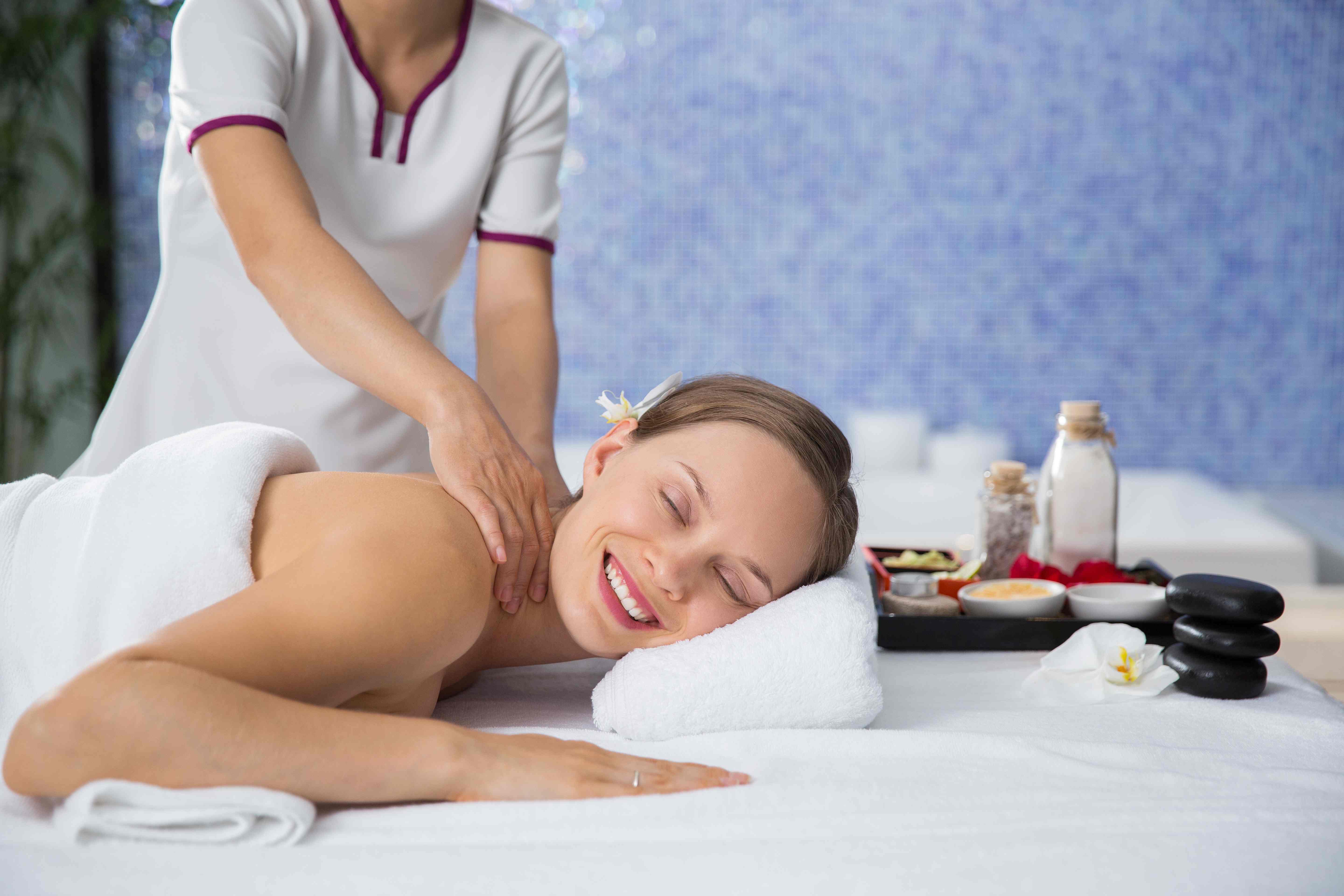SWEDISH MASSAGE